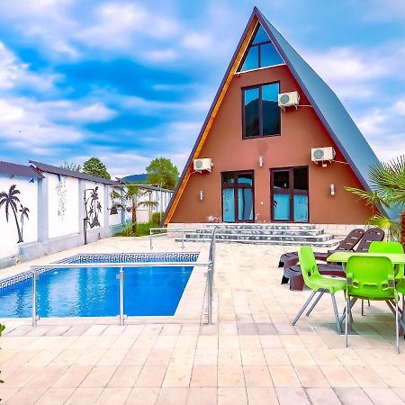 הוילה גאלבה Qafqaz Family Chalet מראה חיצוני תמונה