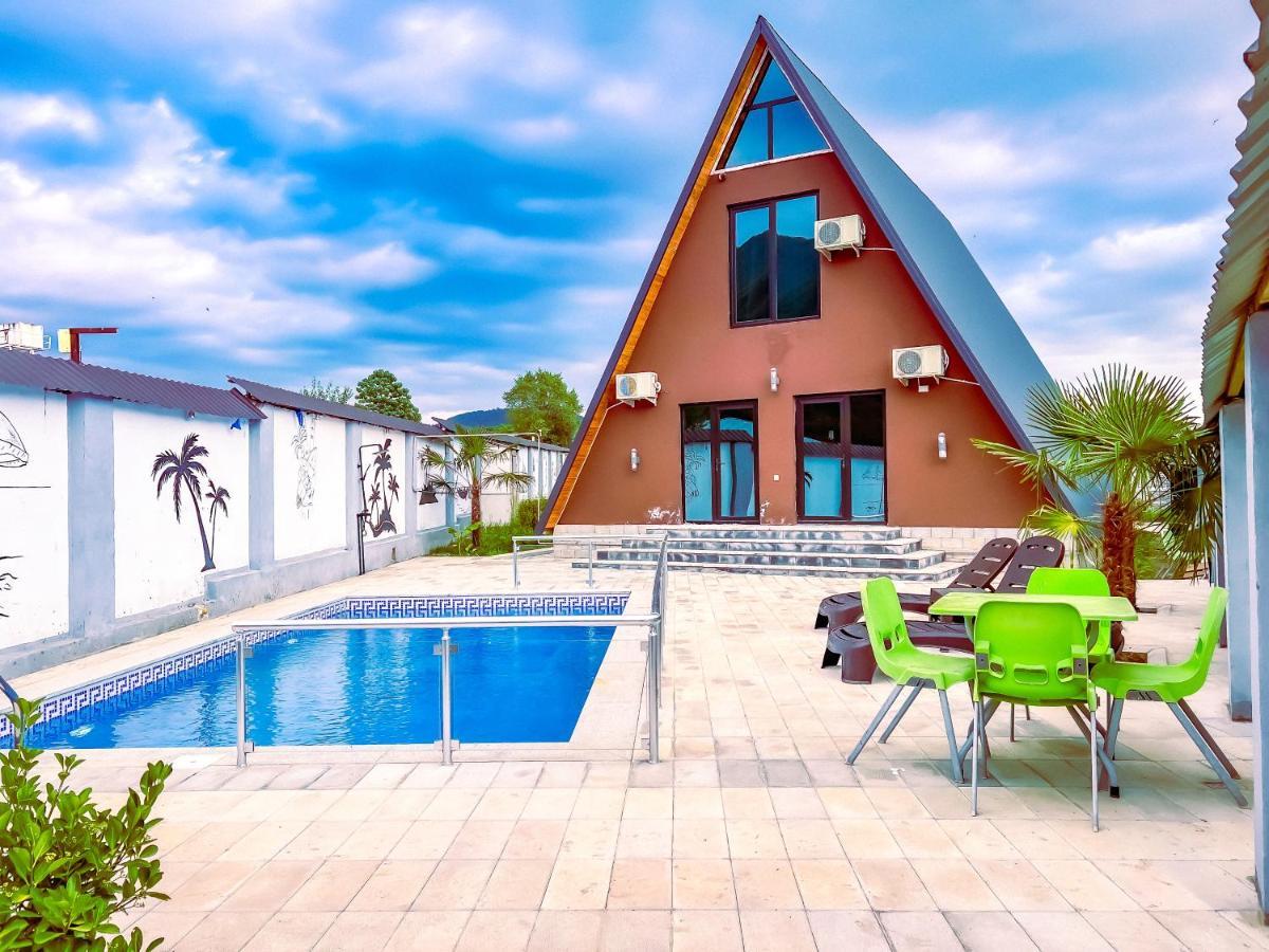 הוילה גאלבה Qafqaz Family Chalet מראה חיצוני תמונה